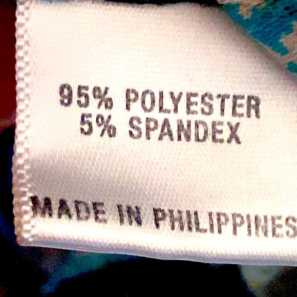 DressBarn Multicolored Fancy Blouse size 18/20 - Picture 4 of 6